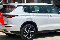 ميتسوبيشي اوتلاندر